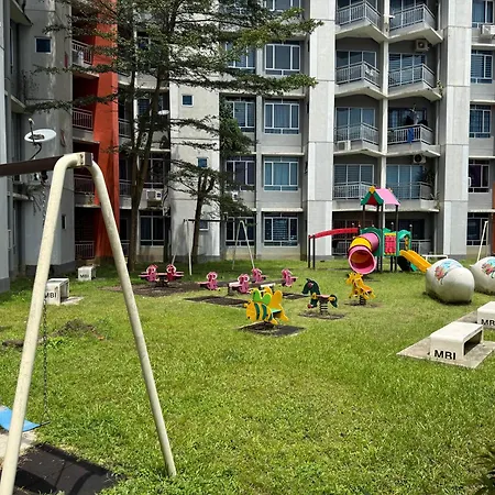 Bright Apartment In Klebang Ipoh Exterior photo
